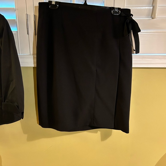 Bundle of Sandra Angelozzi from Femme de Carrière size 10 and 12 EUC - Picture 6 of 6